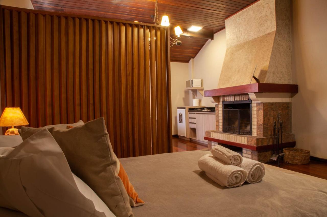 Hospedagem Vila Suica Hotell Gramado Exteriör bild